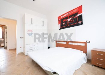 Camera / camera da letto - Casa semi indipendente VIA XXIV APRILE
 
6, Commessaggio - foto 34