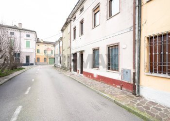 Edificio all\'aperto - Casa semi indipendente VIA XXIV APRILE
 
6, Commessaggio - foto 53