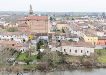 Edificio all\'aperto - Casa semi indipendente VIA XXIV APRILE
 
6, Commessaggio - foto 58