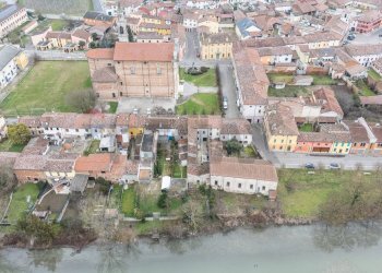 Posizione della mappa - Casa semi indipendente VIA XXIV APRILE
 
6, Commessaggio - foto 62