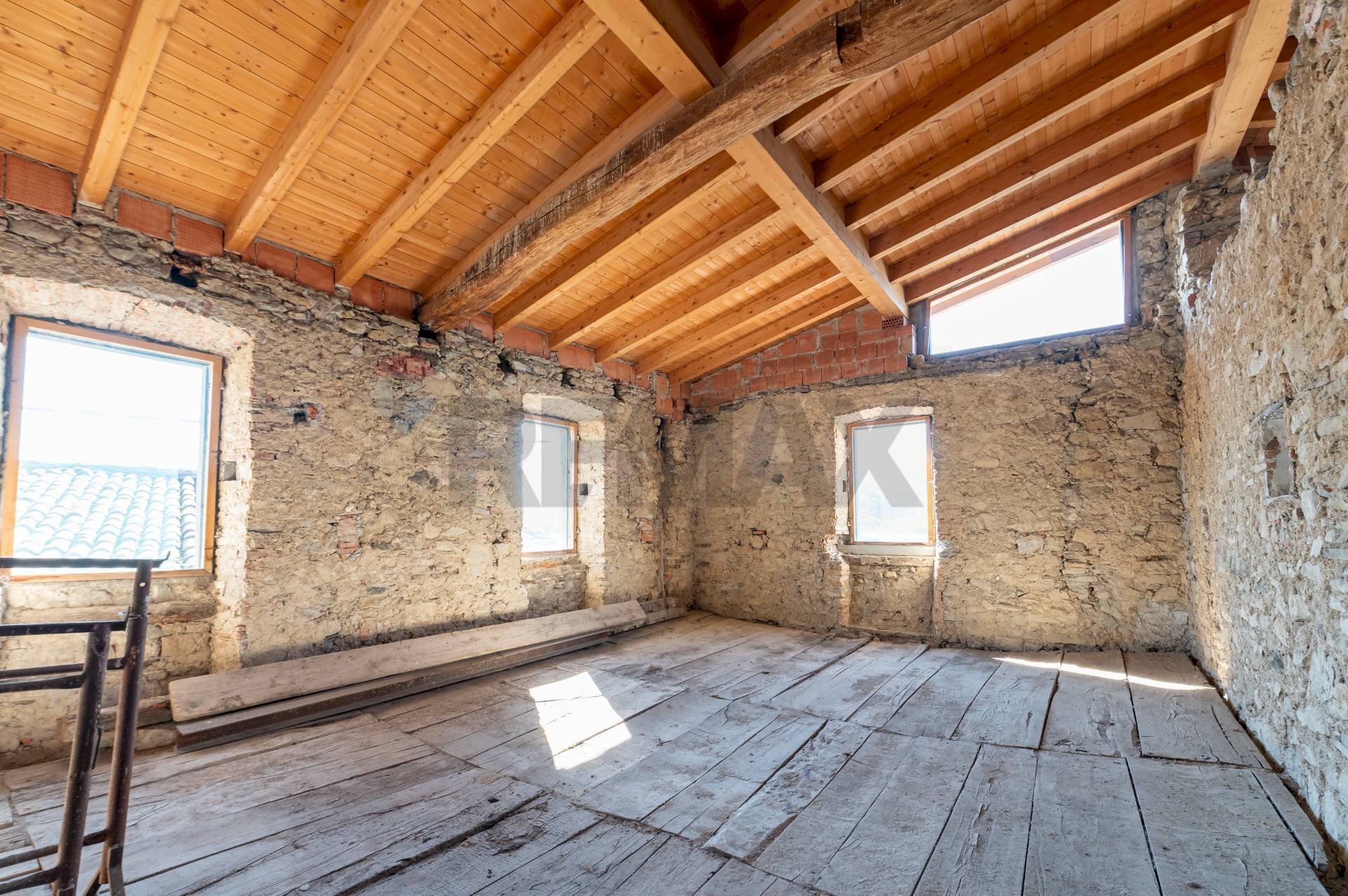 Stanza vuota - Rustico VIA BRUGHIERA
38, Palazzago - foto 3