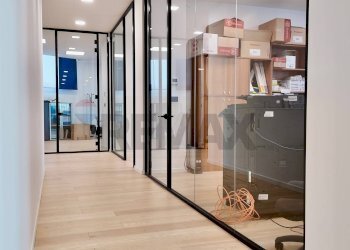 Hall / corridoio - Commercial Premises via Velino
 
1, Ancona - photo 6