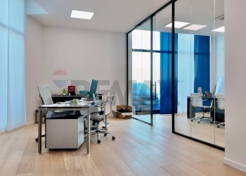 Ufficio - Commercial Premises via Velino
 
1, Ancona - photo 15