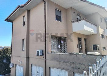 Edificio all\'aperto - Office Ancona - photo 1