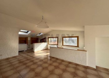 mansarda - Apartment Via Verdi
 
10/B, Falconara Marittima - photo 13