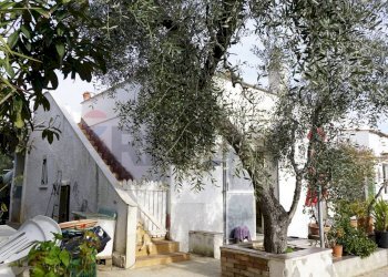 Edificio all\'aperto - Villa Località Piano Grande
 
9, Vieste - foto 13