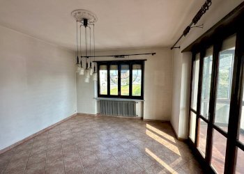 Soggiorno - Casa semi indipendente via circonvallazione
 
1, Feletto - foto 2