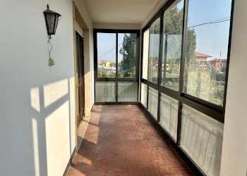 Veranda - Casa semi indipendente via circonvallazione
 
1, Feletto - foto 6
