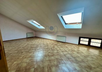 Foto 34 - Casa semi indipendente via circonvallazione
 
1, Feletto - foto 34