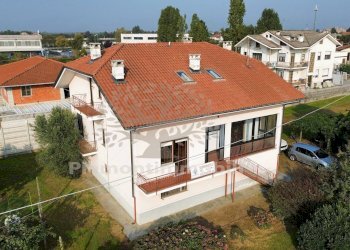 Facciata - Casa semi indipendente via circonvallazione
 
1, Feletto - foto 5