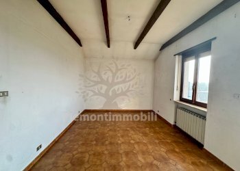 camera p II - Casa semi indipendente via circonvallazione
 
1, Feletto - foto 35