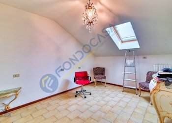 Foto 21 - Trilocale Via Crivelli
 
25, Varedo - foto 21