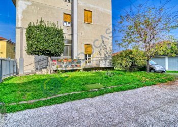 Foto 9 - Trilocale Via Crivelli
 
25, Varedo - foto 9