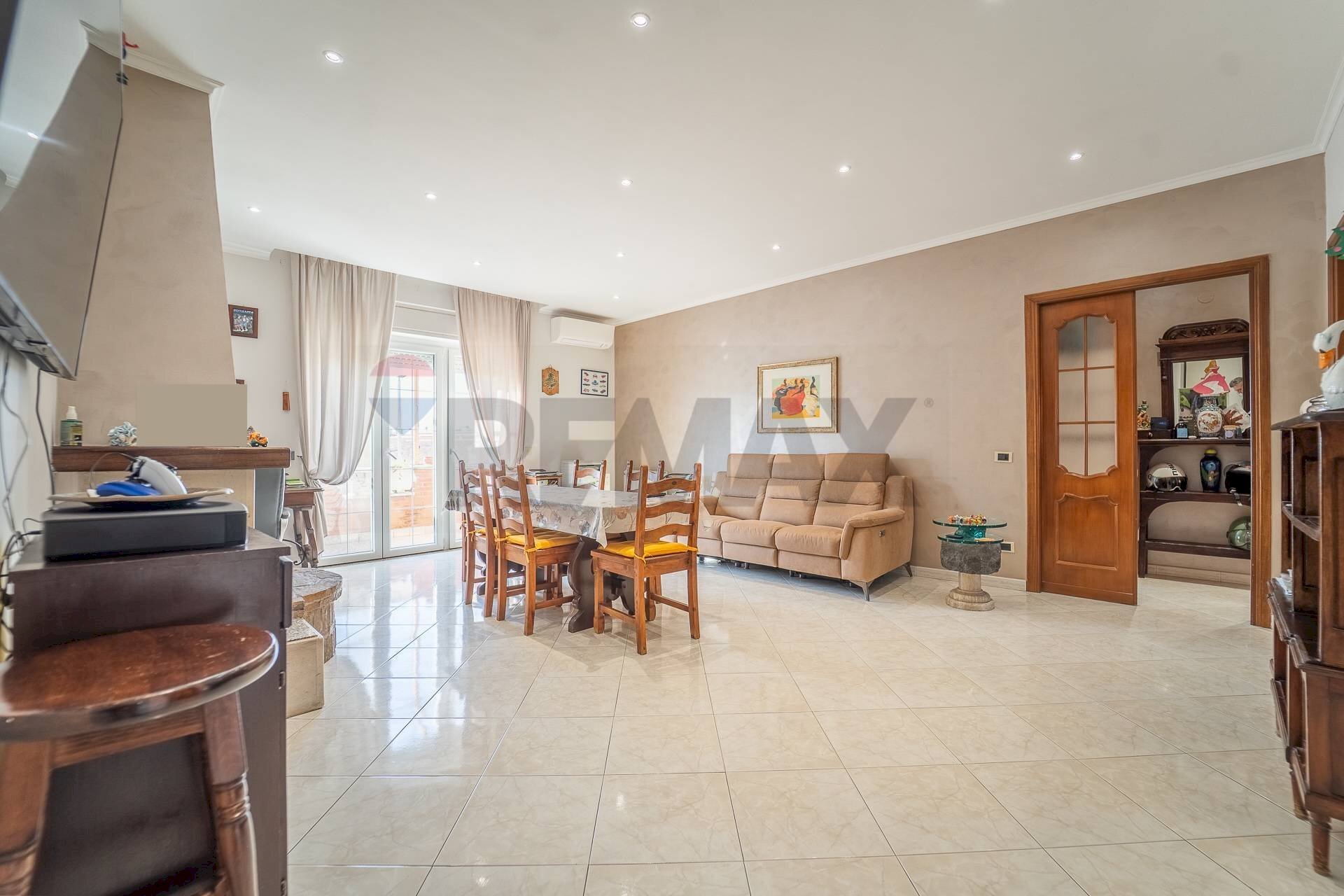 Sala da pranzo - Three-room apartment Via dei Nocchieri, Fiumicino - photo 1