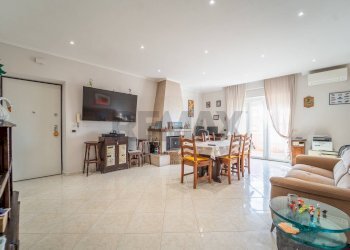 Sala da pranzo - Trilocale Via dei Nocchieri, Fiumicino - foto 2