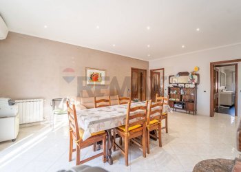 Sala da pranzo - Trilocale Via dei Nocchieri, Fiumicino - foto 3