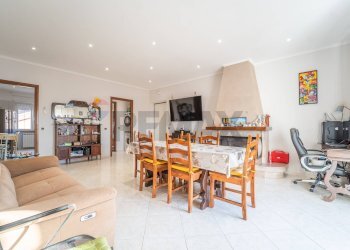 Sala da pranzo - Trilocale Via dei Nocchieri, Fiumicino - foto 5