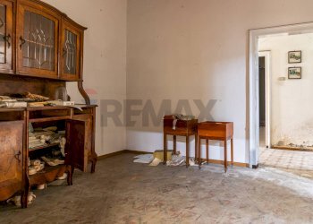 Sala da pranzo - Casa indipendente VIA PADRE REGINALDO GIULIANI
 
6, Busto Arsizio - foto 6