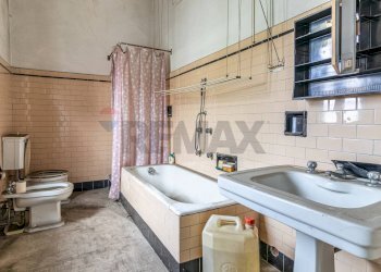 Bagno - Casa indipendente VIA PADRE REGINALDO GIULIANI
 
6, Busto Arsizio - foto 12