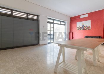 Sala da pranzo - Commercial Premises Via Danilo Stiepovich
 
264, Roma - photo 12