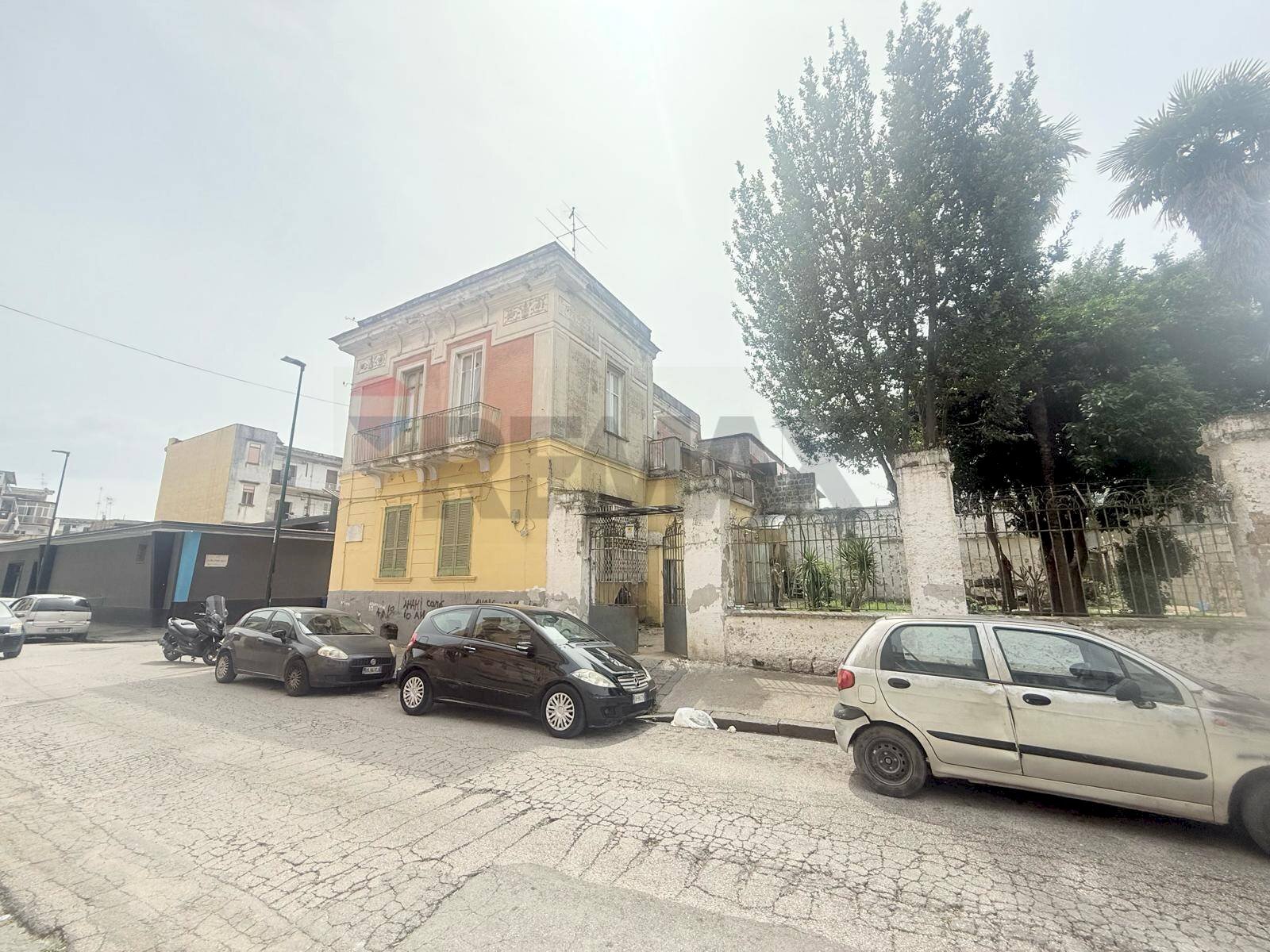 Edificio all\'aperto - Semi-detached house Via Francesco Bolvito
 
1, Napoli - photo 2