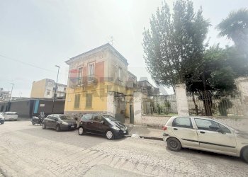 Edificio all\'aperto - Casa semi indipendente Via Francesco Bolvito
1, Napoli - foto 2