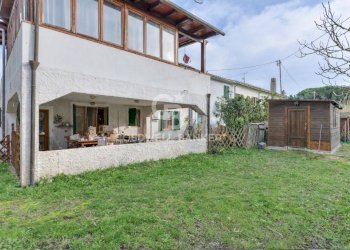 Foto 2 - Quadrilocale Via Giuseppe Pietri, Campo nell'Elba - foto 2