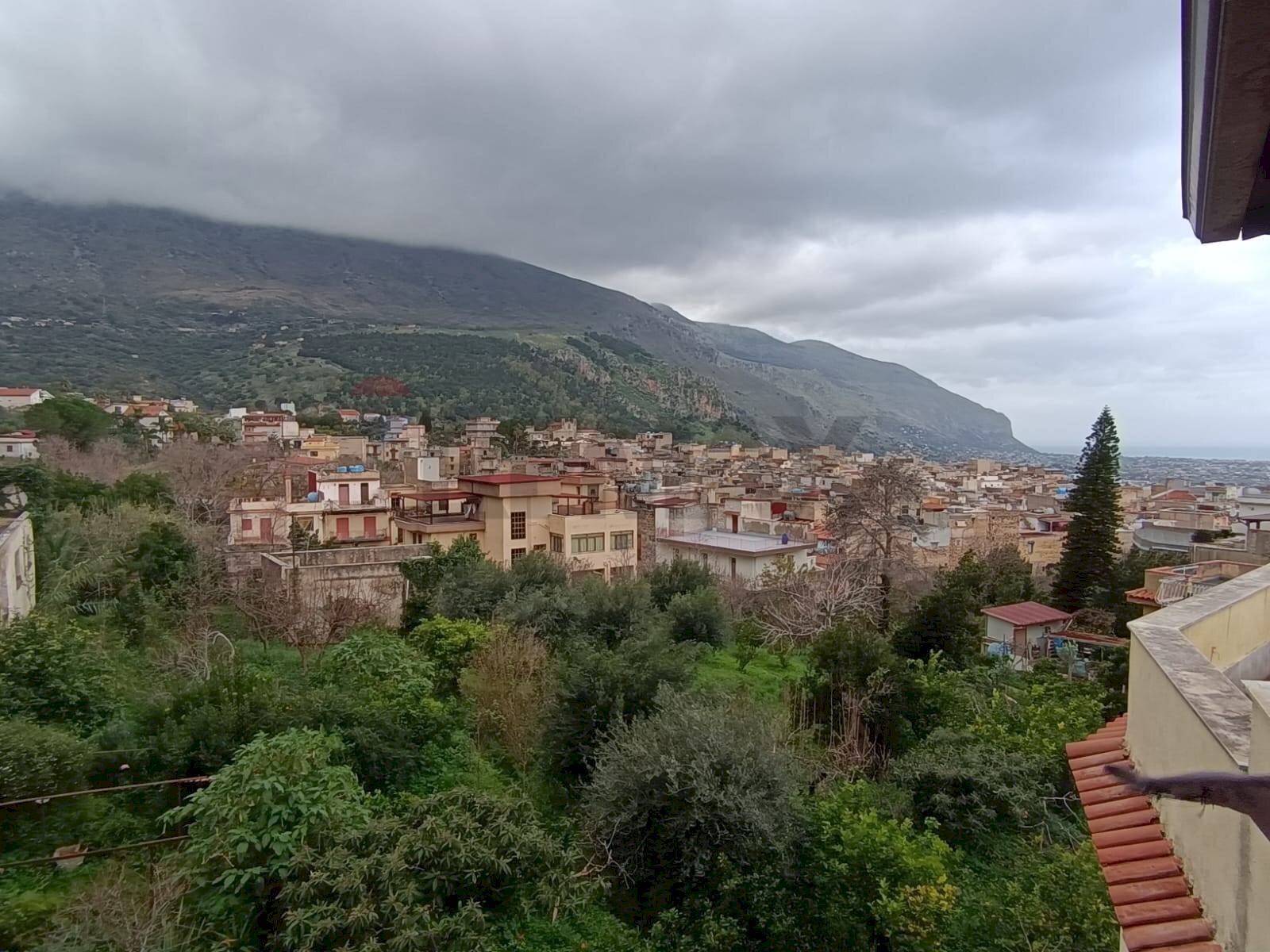 Vista delle montagne - Independent house via Rosolino Pilo
 
89, Carini - photo 1