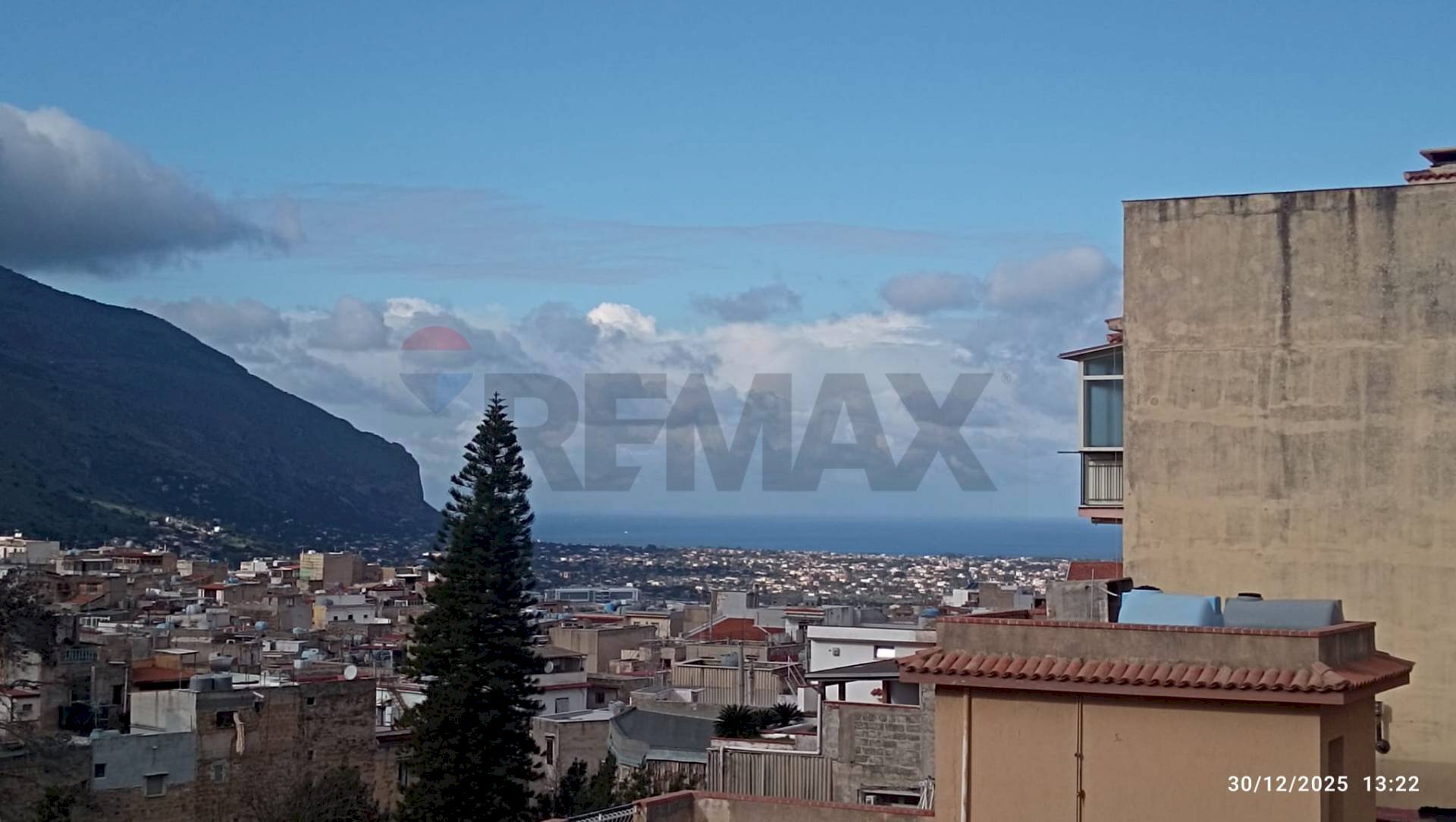 Edificio all\'aperto - Independent house via Rosolino Pilo
 
89, Carini - photo 2