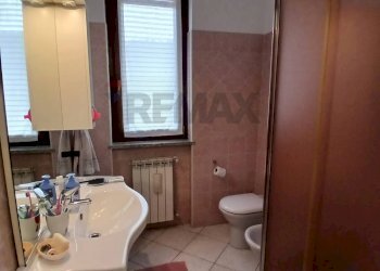Bagno - Villa a Schiera via ronchi
 
128, Somma Lombardo - foto 12
