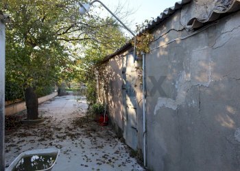 Edificio all\'aperto - Rustico C.da Tramostera
 
snc, Chiaramonte Gulfi - foto 8