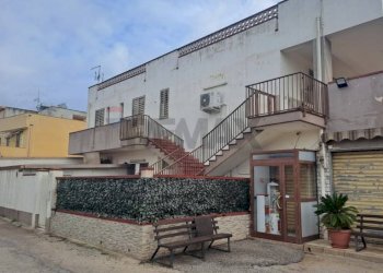 Edificio all\'aperto - Casa indipendente Via del Frassino - C.da S.Maria del Focallo, Ispica - foto 2