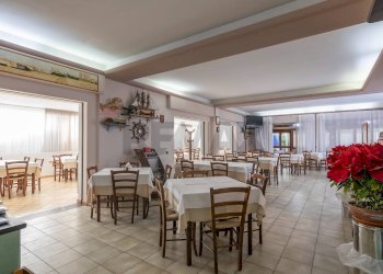 Sala da pranzo - Casa indipendente Via del Frassino - C.da S.Maria del Focallo, Ispica - foto 23