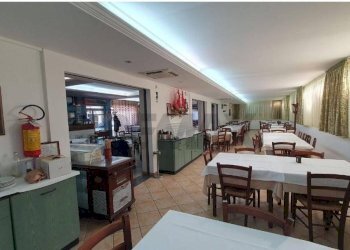 Sala da pranzo - Casa indipendente Via del Frassino - C.da S.Maria del Focallo, Ispica - foto 25