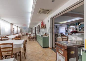 Sala da pranzo - Casa indipendente Via del Frassino - C.da S.Maria del Focallo, Ispica - foto 27