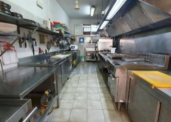 Cucina - Casa indipendente Via del Frassino - C.da S.Maria del Focallo, Ispica - foto 32