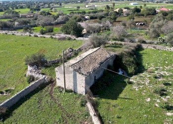 Casa all\'aperto - Rustico Contrada Calamarieri - Famagiorgia
 
snc, Modica - foto 4