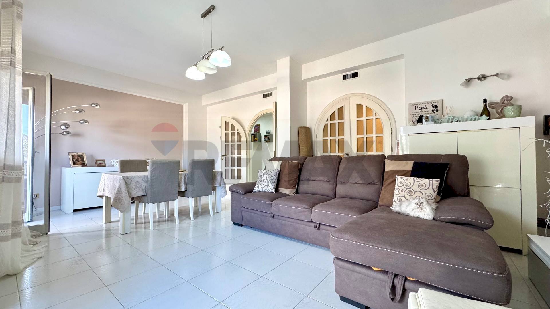 Sala da pranzo - Four-room apartment Via Placido Rizzotto
 
39, Palermo - photo 3