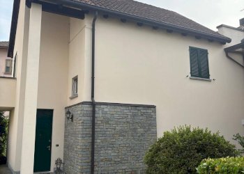 Foto 1 - Casa indipendente VIA VIGNOLA, Dervio - foto 1