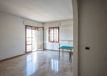 Foto 4 - Quadrilocale Via Amerigo Vespucci
 
1, Venezia - foto 4