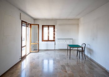 Foto 5 - Quadrilocale Via Amerigo Vespucci
 
1, Venezia - foto 5