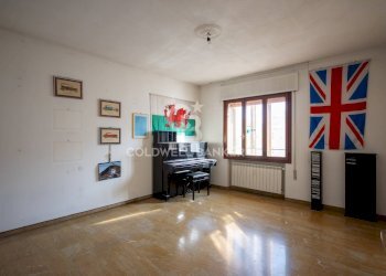 Foto 15 - Quadrilocale Via Amerigo Vespucci
 
1, Venezia - foto 15