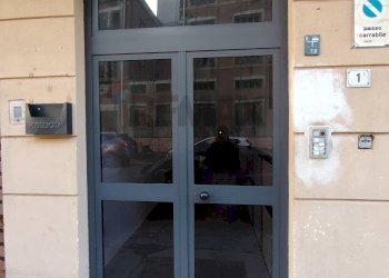 Edificio all\'aperto - Trilocale via Ai  Fossi
 
1/c, Palermo - foto 3