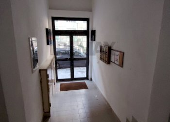 Hall / corridoio - Trilocale via Ai  Fossi
 
1/c, Palermo - foto 8