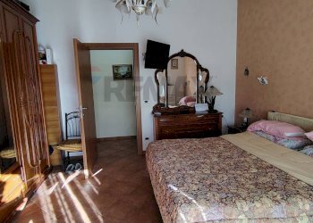 Camera / camera da letto - Trilocale via Ai  Fossi
 
1/c, Palermo - foto 33