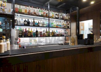 Edificio all\'aperto - Commercial Activity Piazza Sant'anna
 
24, Palermo - photo 22