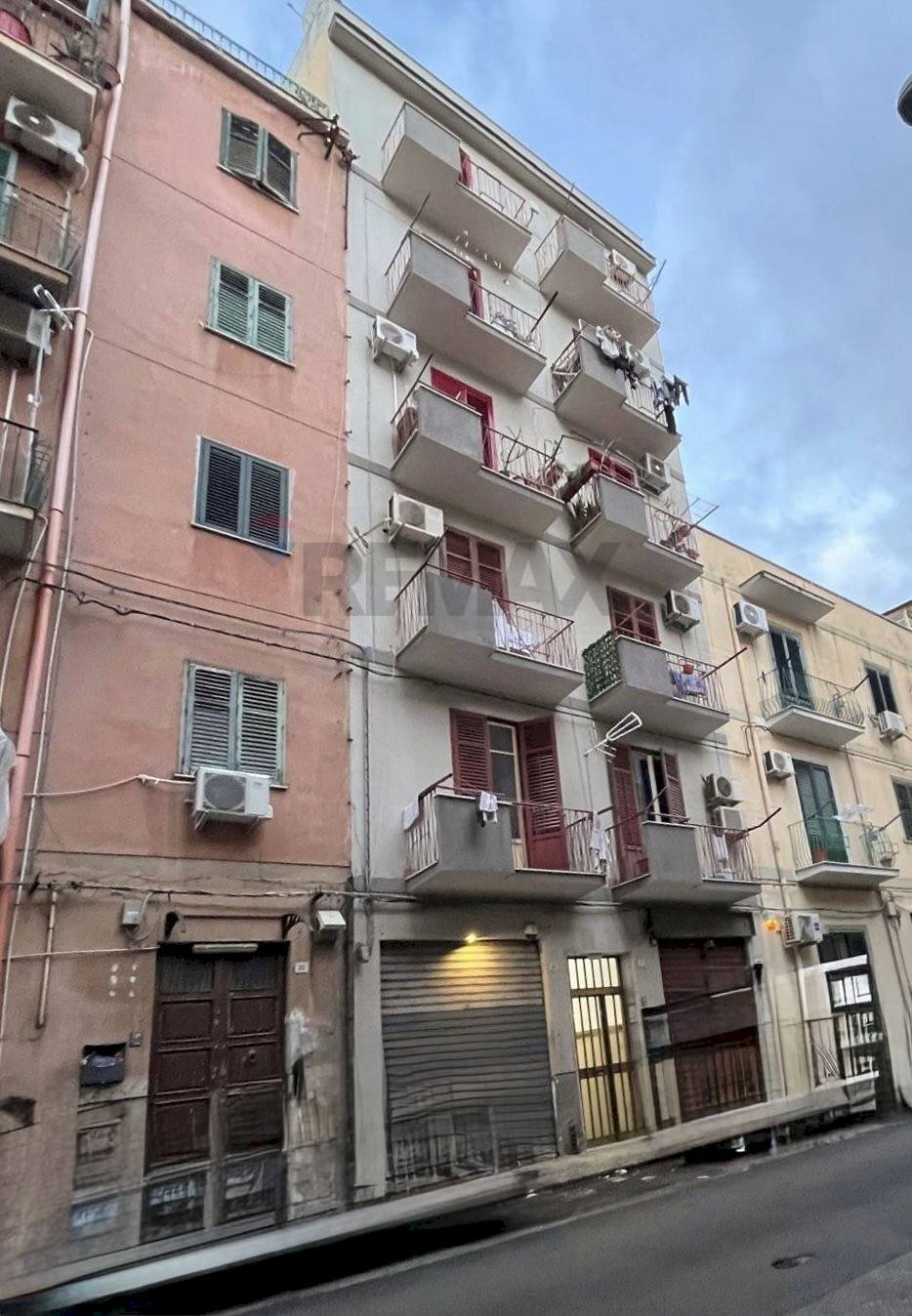 Edificio all\'aperto - Three-room apartment Via Filippo De Lignamine
 
22, Palermo - photo 1