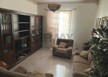 Soggiorno - Three-room apartment Via Filippo De Lignamine
 
22, Palermo - photo 2