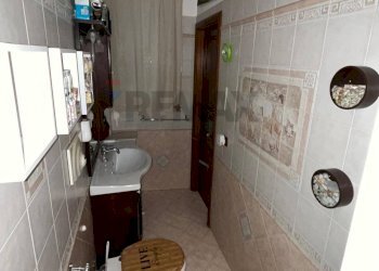 Bagno - Three-room apartment Via Filippo De Lignamine
 
22, Palermo - photo 10