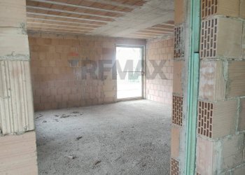 Parcheggio - Casa indipendente contrada tavolato
 
20, Città Sant'Angelo - foto 10